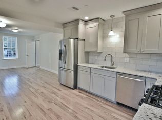 32 Pine St #2B, Oxford, PA 19363