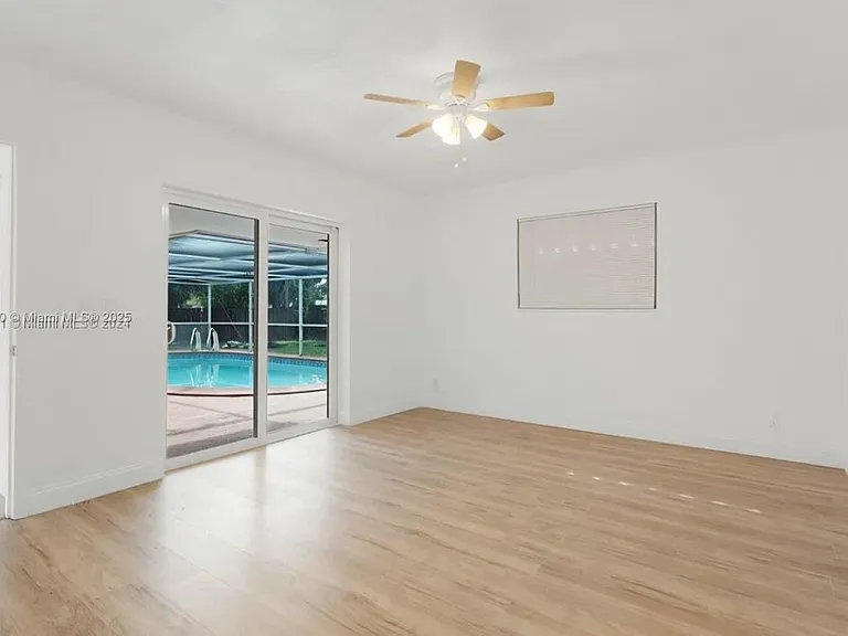 7160 SW 5th Ct #HOME — Photo 15