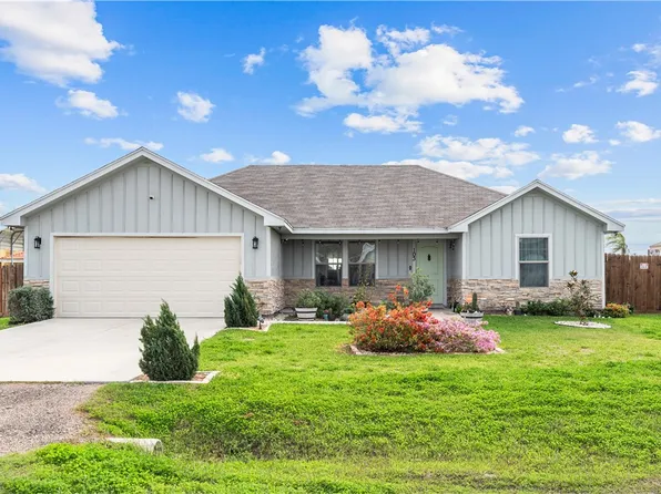 103 Atkinson Dr, Orange Grove, TX 78372