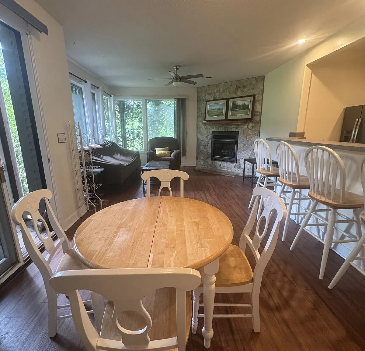 2 bed, 2.0 bath, 1066 sqft, $1,450 — Photo 4