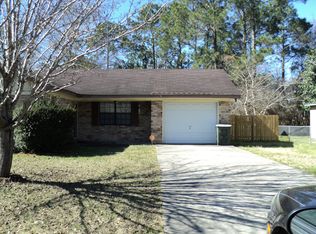 1008 Varnedoe St, Hinesville, GA 31313
