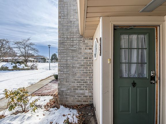 3rd image of 2735 Rolling Green Pl