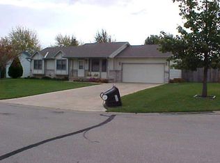 303 Pine Ridge Ct, Rose Hill, KS 67133