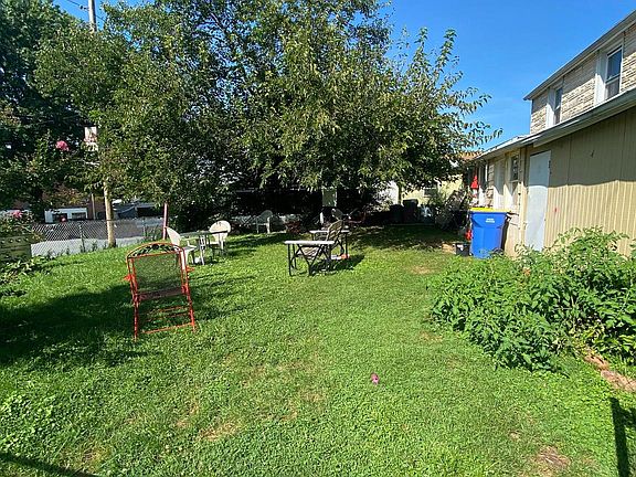 5th image of 343 & 351 S Lawrence St