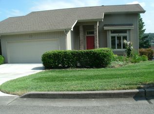 205 Bokoshe Cir, Loudon, TN 37774