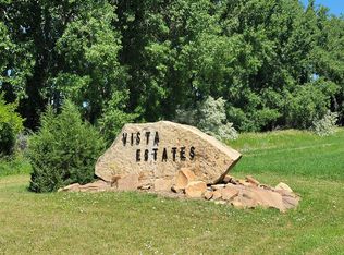 301 Vista Dr, Glendive, MT 59330