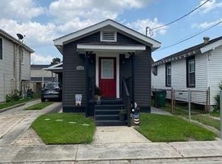 1104 9th St, Gretna, LA 70053