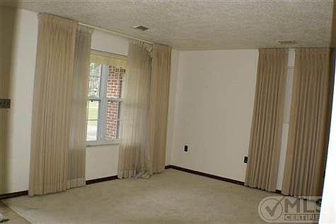 5th image of 429 Georgetown Dr #2