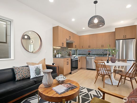 3rd image of 5053 35th Avenue SW #B
