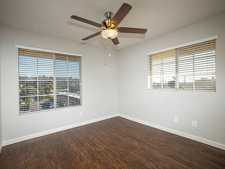 5763 Riley Street — Photo 10