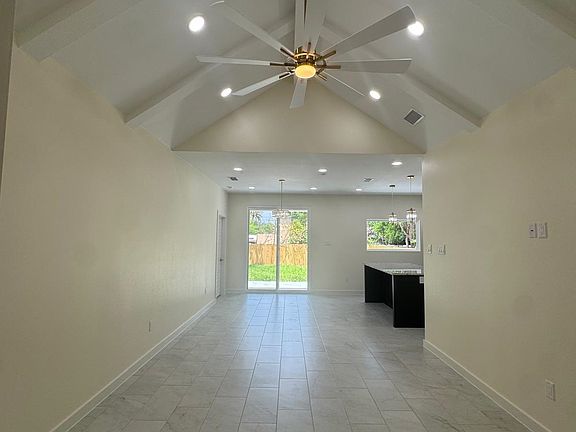 3rd image of 3504 San Agustin Ave
