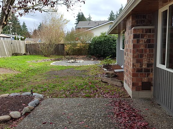 3rd image of 4905 129th Pl NE