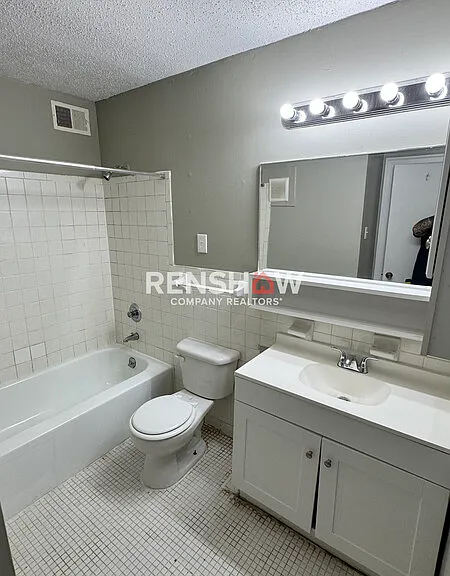 3216 S Mendenhall Rd #1A — Photo 13
