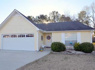 1165 King Arthur Ct, Alabaster, AL 35007