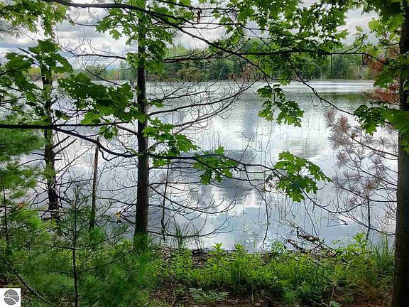 4th image of 0 Pearl Lake Ct