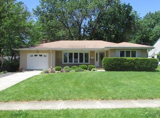 424 S Hart St, Palatine, IL 60067