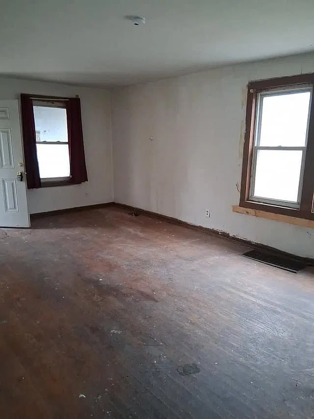 3 bed, 1064 sqft, $800 — Photo 4