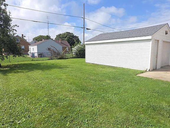3rd image of 4606 22nd AVENUE