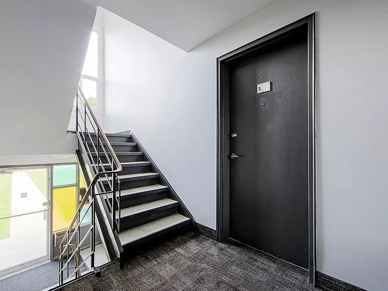 5 Amos Ave — Photo 7