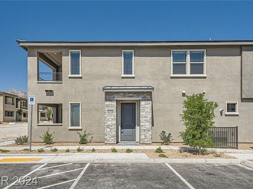 1st image of 11391 Peak Landing Ave