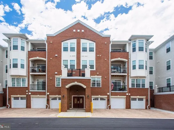 10273 Fountain Cir APT 207, Manassas, VA 20110