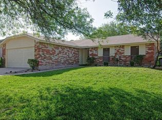 3608 Scenic Dr, Schertz, TX 78108