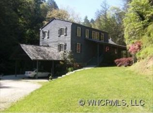 126 Forest River Rd, Flat Rock, NC 28731