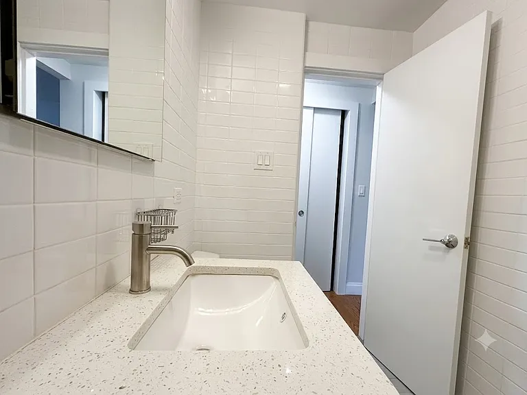 135 W 96th St #12DE — Photo 10