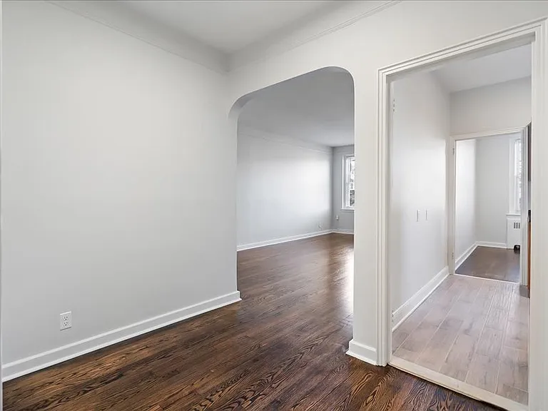 150 Terrace Avenue Apartments — Photo 13