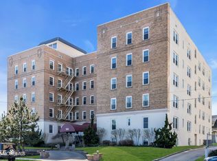 500 Deal Lake Dr APT 1E, Asbury Park, NJ 07712