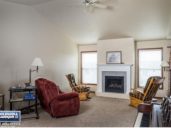 Lots of Light in Living Rm