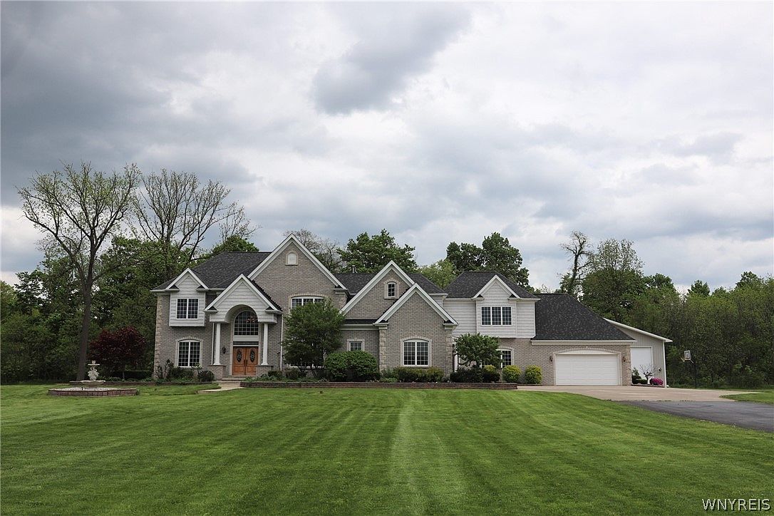 9019 Mountain Rd, Gasport, NY 14067 | Zillow