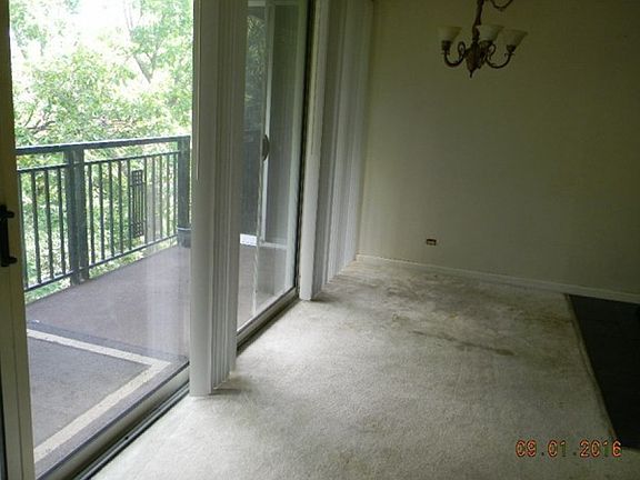 5th image of 6000 Oakwood Dr #6000-4B