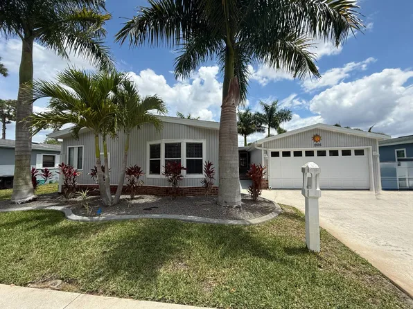 1205 Buena Vista Dr, N Fort Myers, FL 33903
