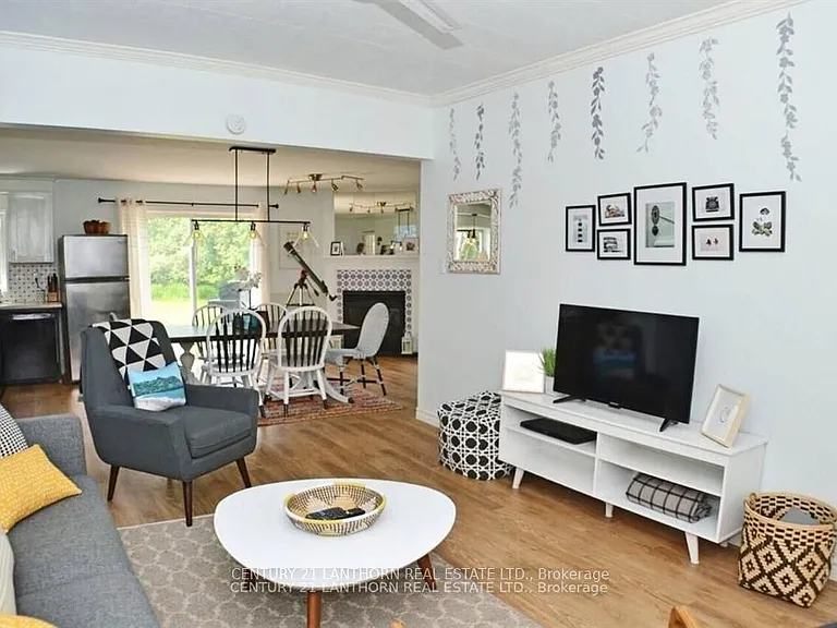 30 Stanley St — Photo 2