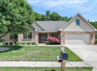 232 Woodridge Dr, Pittsboro, IN