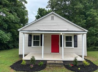 420 Airline Ave, Mooresboro, NC 28150