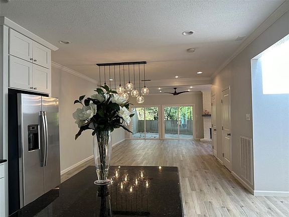 4th image of 12625 Memorial Dr APT 116