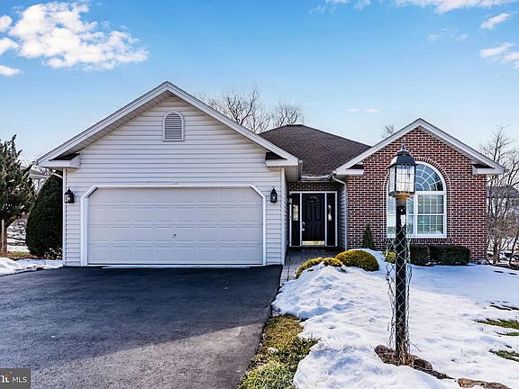 2nd image of 15 Wetherburn Rd