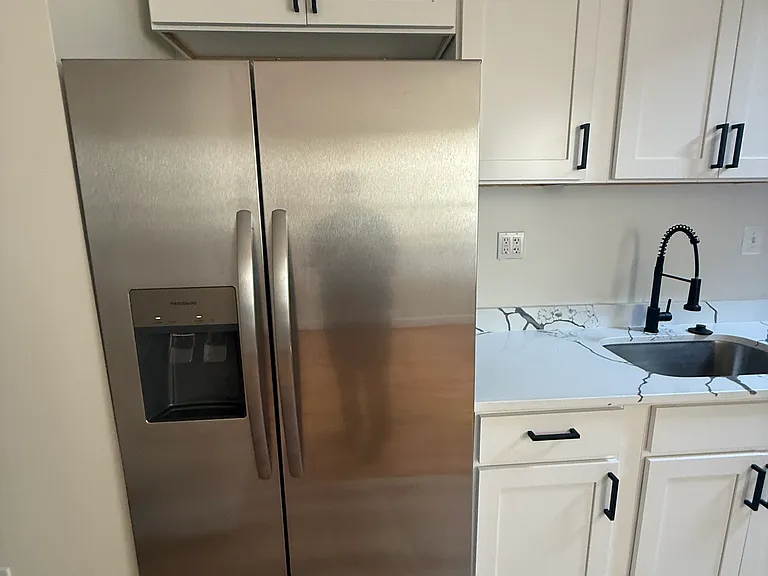 201 Willow Spring Rd — Photo 8