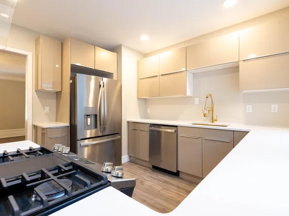 2103 Coventry Rd APT 2, Cleveland Heights, OH 44118