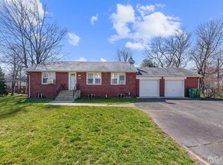 36 Mill Rd, Edison, NJ 08817