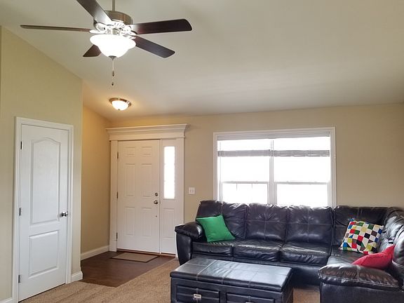 Main Entry/ Living Room