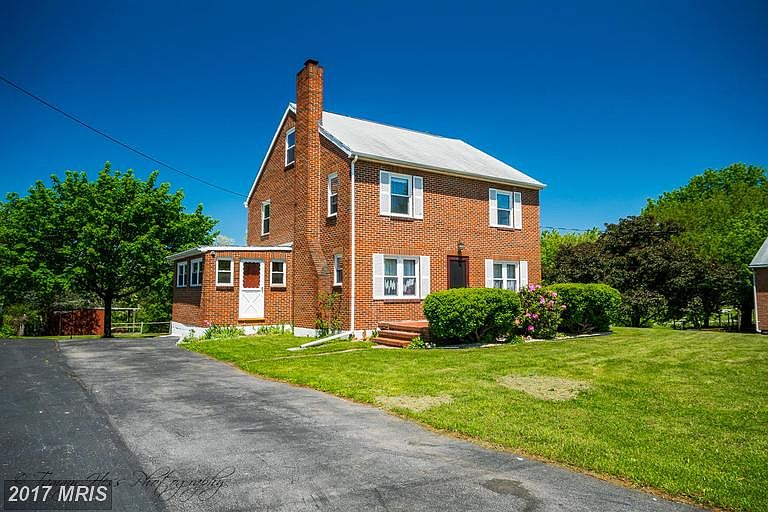 1st image of 155 Harmony Dr