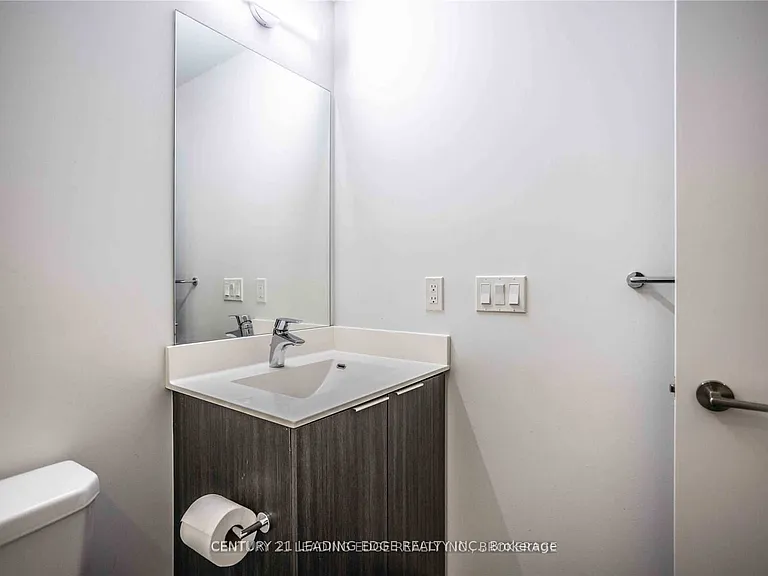 30 Shore Breeze Dr #2614 — Photo 13