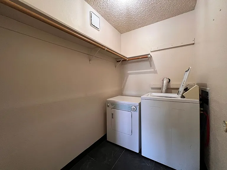 3935 Clear Acre Ln #210 — Photo 6