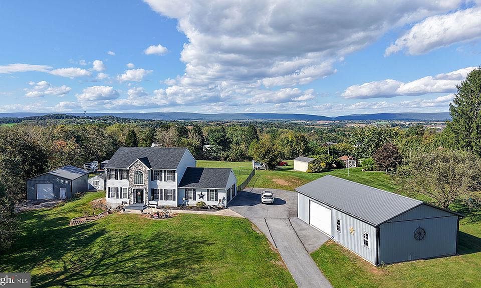 1st image of 826 Bossler Rd