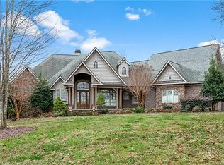 4706 Calvert Ct, Marshville, NC 28103