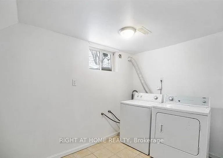 484 Phillip Murray Ave #LOWER — Photo 13