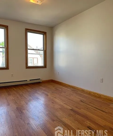 321 Pershing Ave #2 — Photo 2